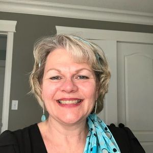 Meet your Posher, Sheri